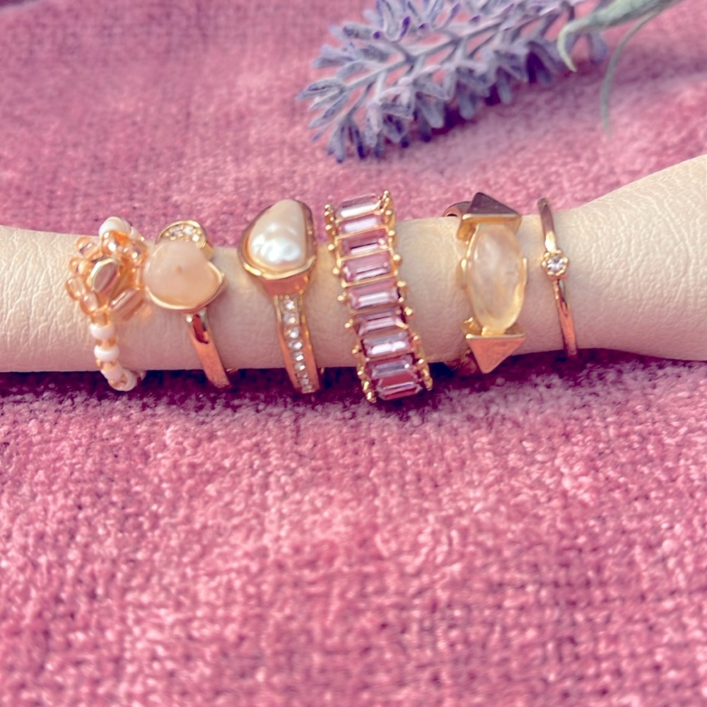 Set of six rings